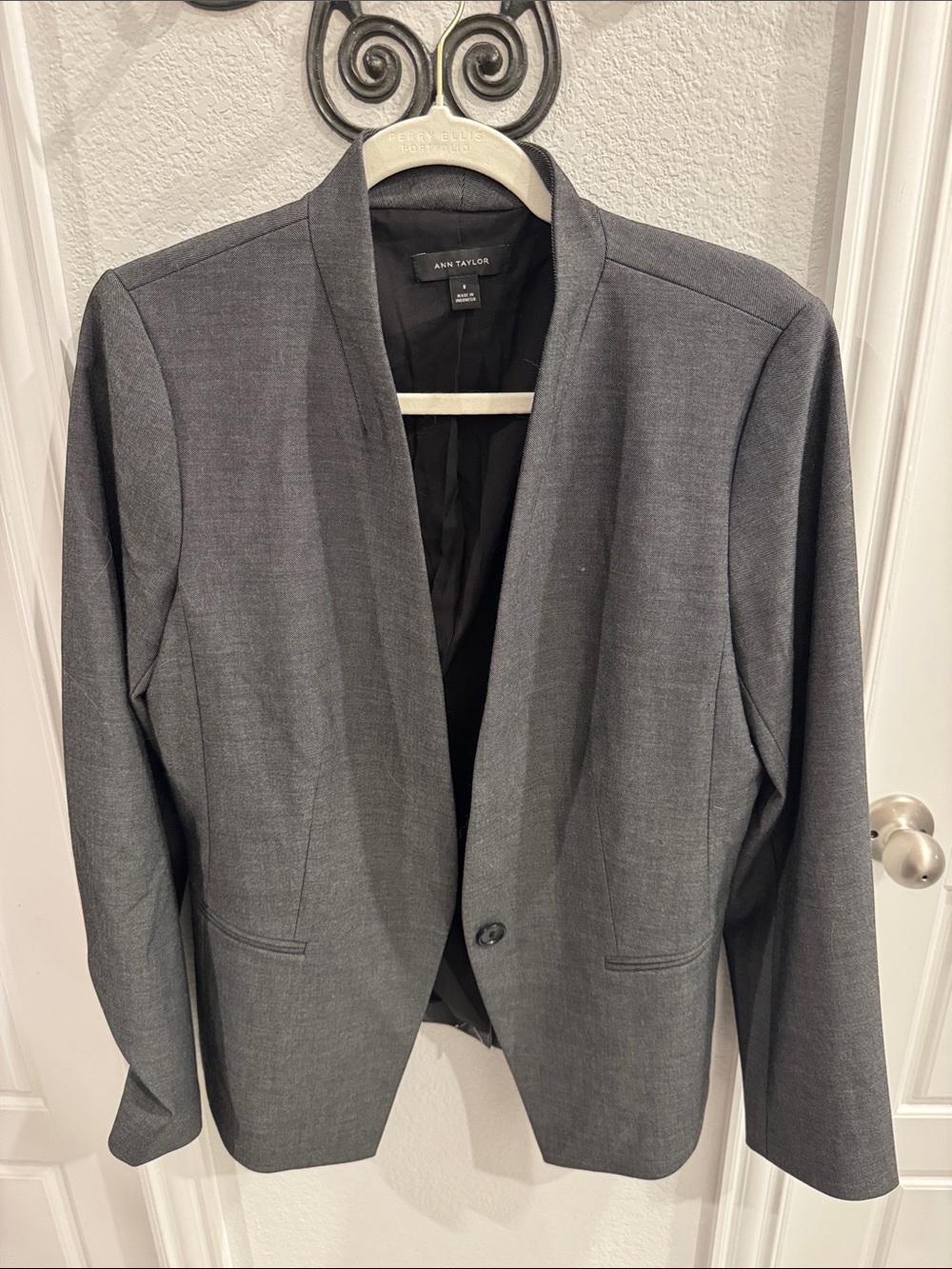 Ann Taylor Gray Open-Front Women's Blazer